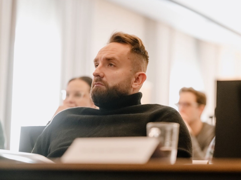 Dr Jakub Lewartowski na szkoleniu